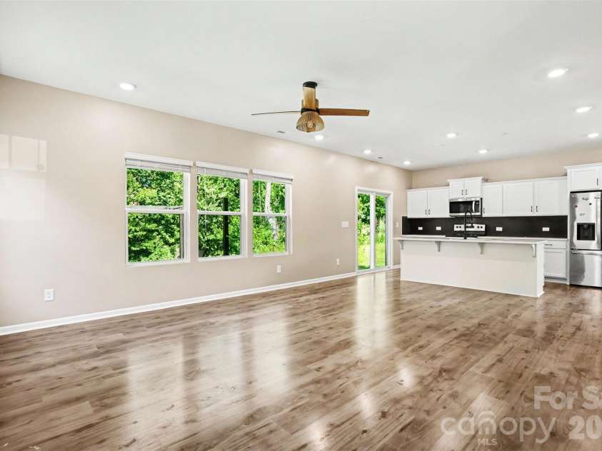 2501 Andes Drive, Statesville, NC 28625.  MLS# CAR4382074, YatesRealty ID 34283. 