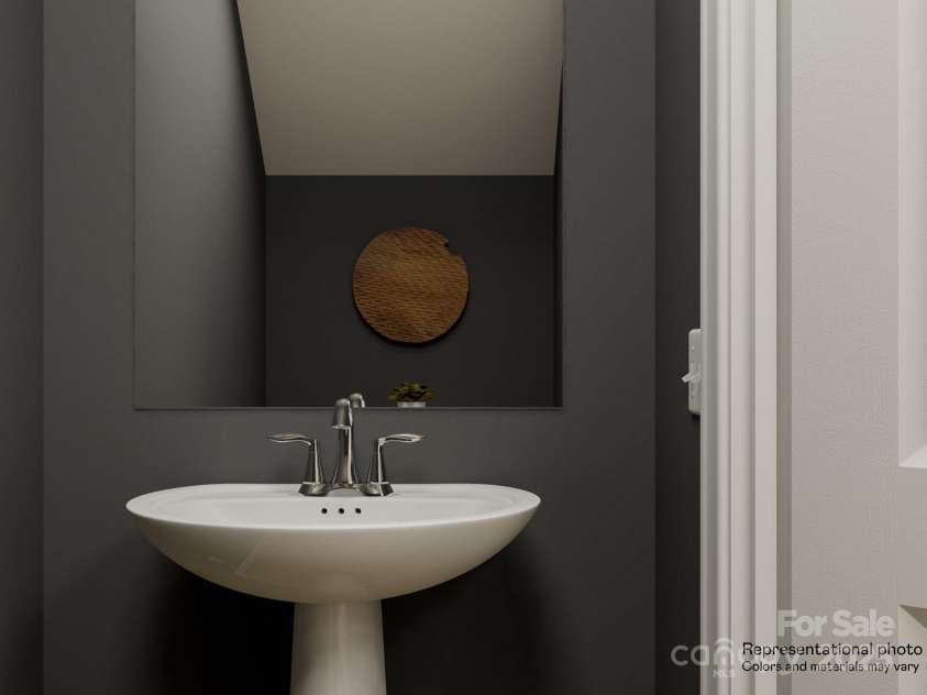 150 Oconee Trail, Statesville, NC 28625.  MLS# CAR4295944, YatesRealty ID 34285. Powder Room