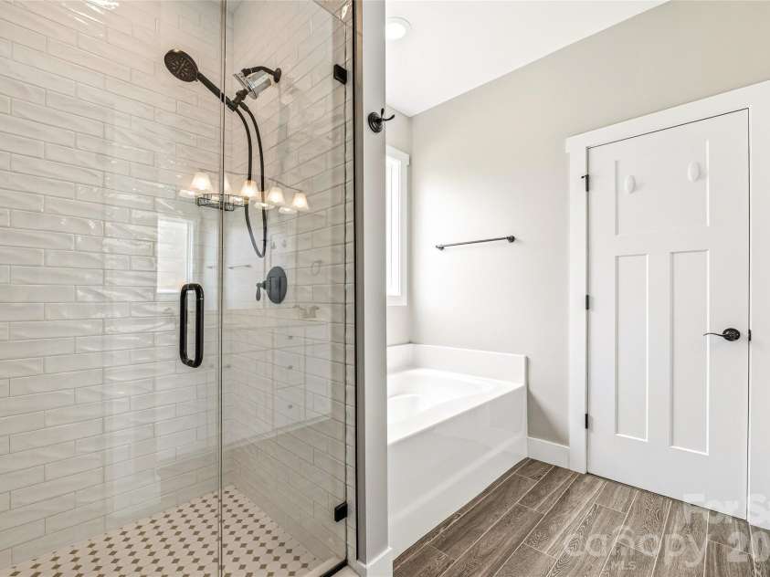 16 Henbit Way, Arden, NC 28704.  MLS# CAR4394506, YatesRealty ID 34286. Primary Bath Suite