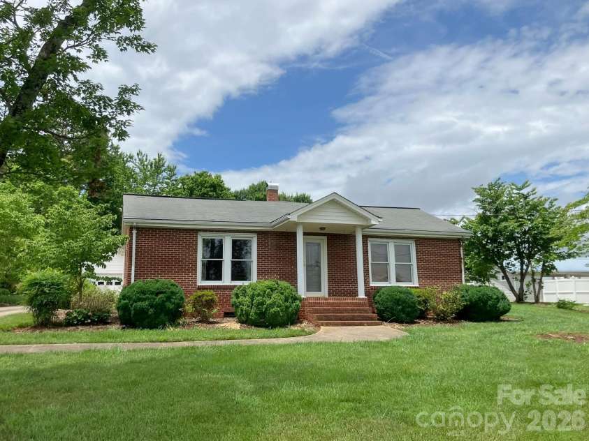 191 Thompson Road, Rutherfordton, NC 28139.  MLS# CAR4385123, YatesRealty ID 34287. 