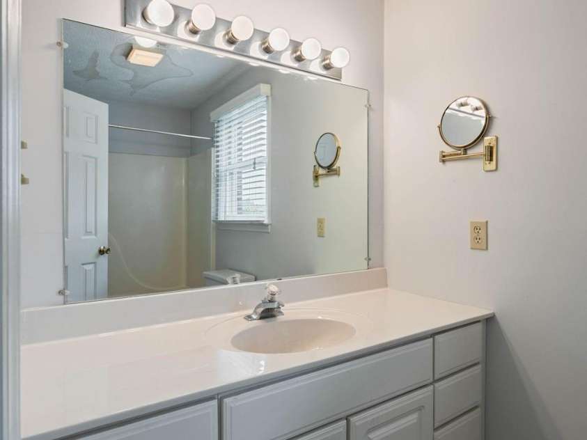 191 Thompson Road, Rutherfordton, NC 28139.  MLS# CAR4385123, YatesRealty ID 34287. Primary Bath