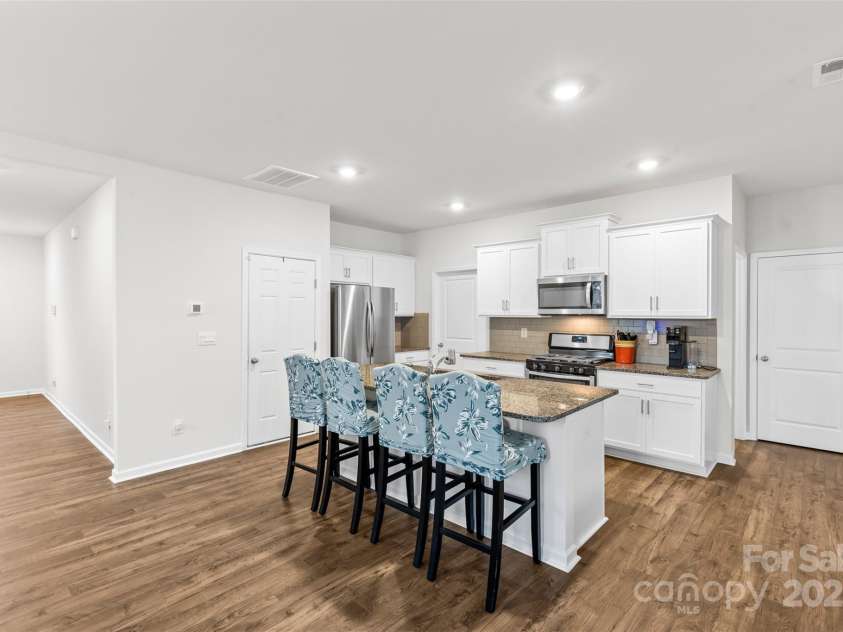 404 Misty Law Lane, Clover, SC 29710.  MLS# CAR4294184, YatesRealty ID 34287. 