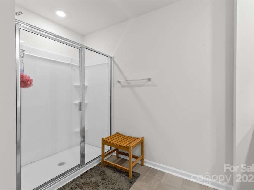 404 Misty Law Lane, Clover, SC 29710.  MLS# CAR4294184, YatesRealty ID 34287. 