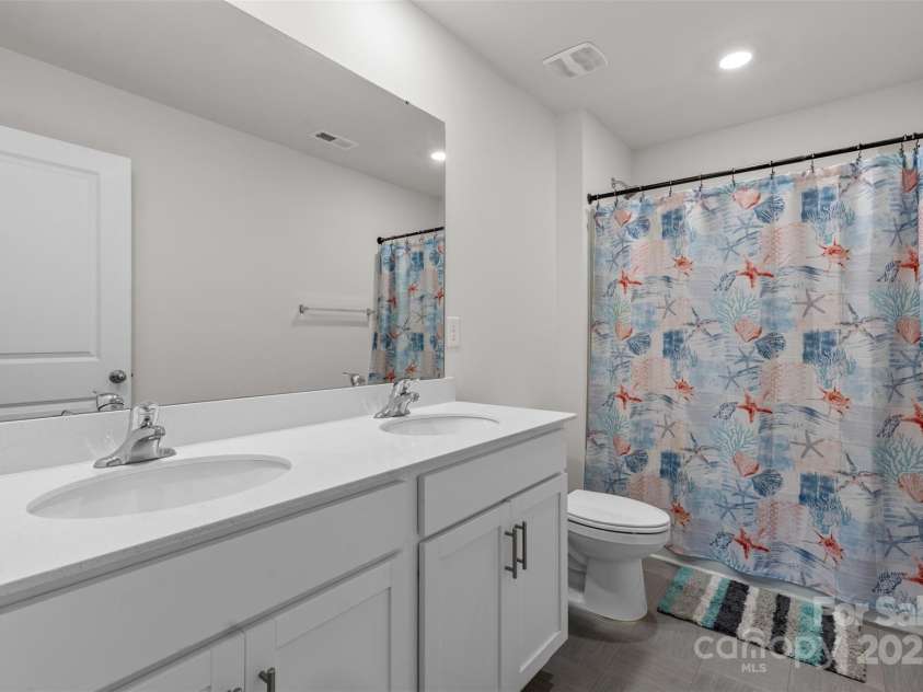 404 Misty Law Lane, Clover, SC 29710.  MLS# CAR4294184, YatesRealty ID 34287. 