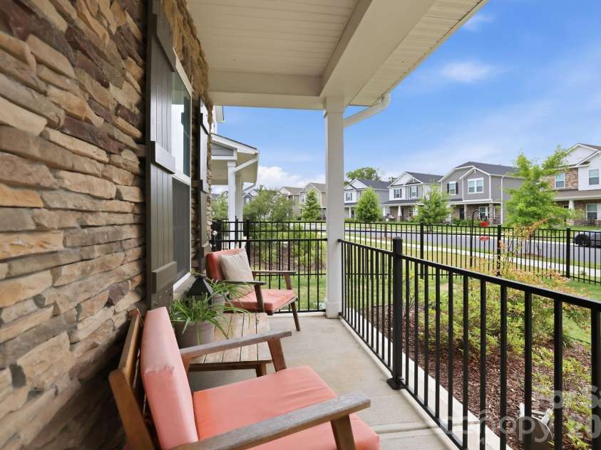 207 Orson Oaks Lane, Pineville, NC 28134.  MLS# CAR4390321, YatesRealty ID 34288. 