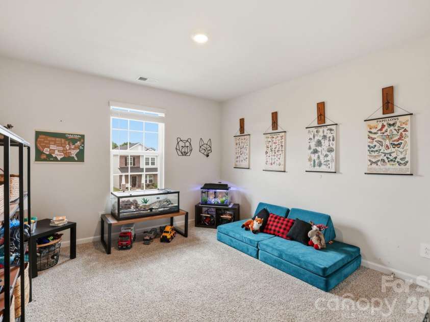 207 Orson Oaks Lane, Pineville, NC 28134.  MLS# CAR4390321, YatesRealty ID 34288. 