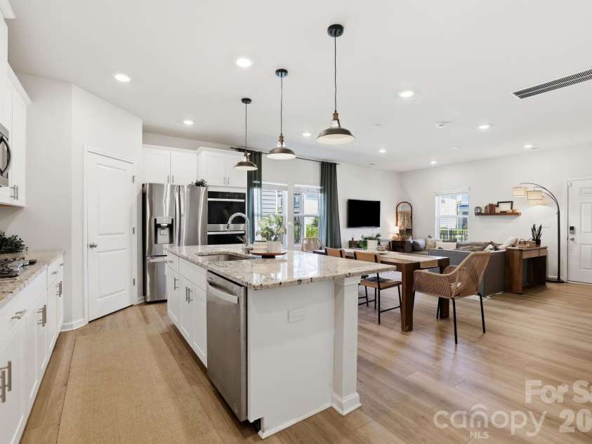 207 Orson Oaks Lane, Pineville, NC 28134.  MLS# CAR4390321, YatesRealty ID 34288. 
