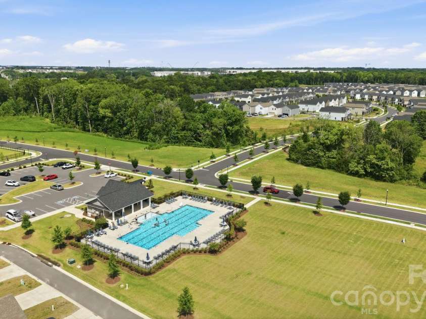 207 Orson Oaks Lane, Pineville, NC 28134.  MLS# CAR4390321, YatesRealty ID 34288. 