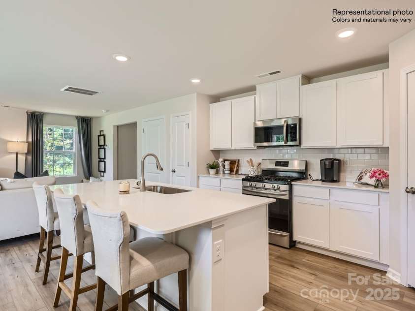 143 Arden Court, Troutman, NC 28166.  MLS# CAR4295976, YatesRealty ID 34289. Kitchen