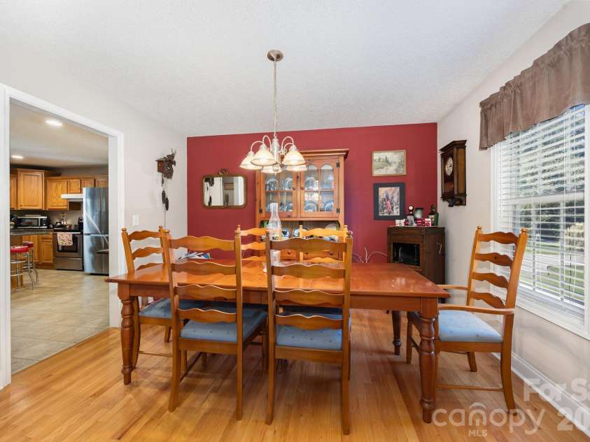 715 Candlewick Drive, Salisbury, NC 28147.  MLS# CAR4392460, YatesRealty ID 34289. 
