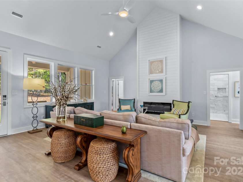 129 Greens Road, Granite Falls, NC 28630.  MLS# CAR4302862, YatesRealty ID 3429. Great Room