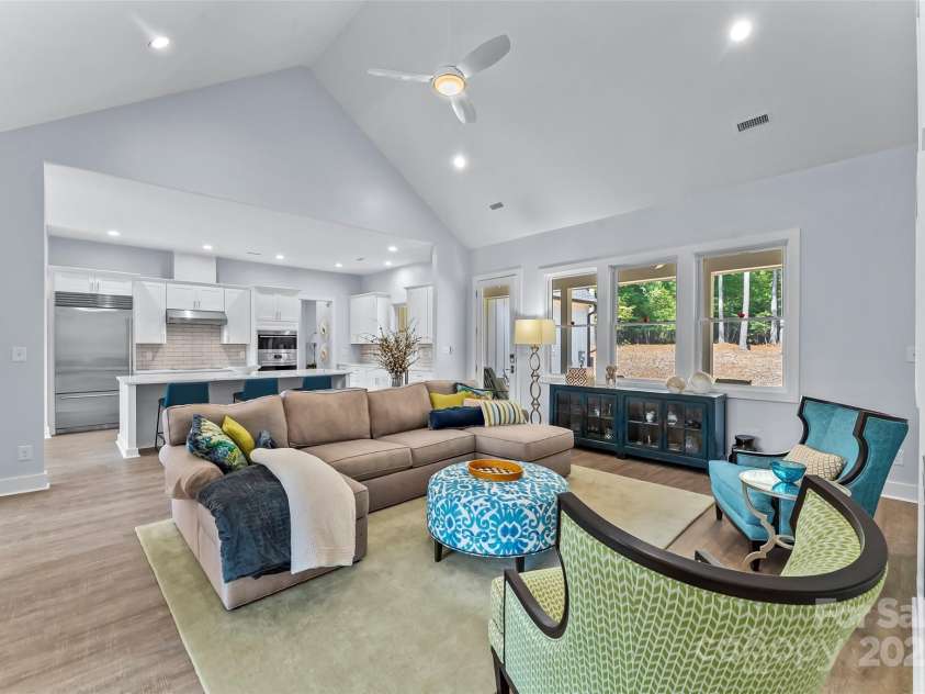 129 Greens Road, Granite Falls, NC 28630.  MLS# CAR4302862, YatesRealty ID 3429. Great Room