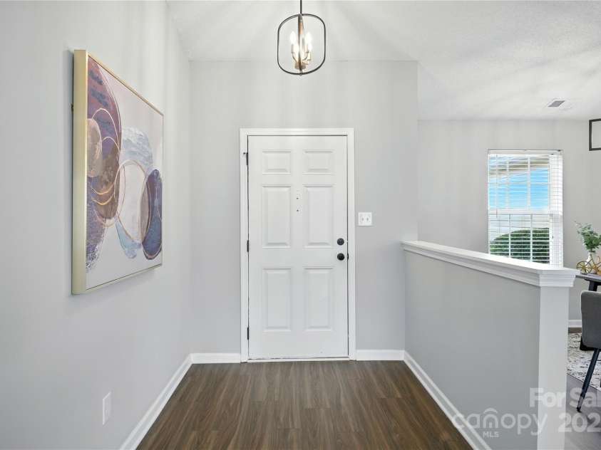 12019 Serenade Court, Charlotte, NC 28215.  MLS# CAR4289141, YatesRealty ID 34291. 