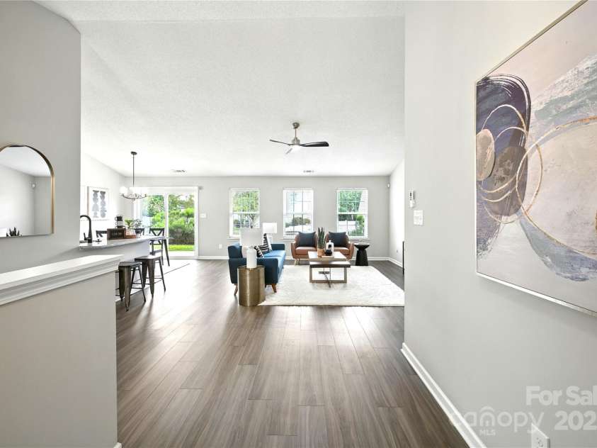 12019 Serenade Court, Charlotte, NC 28215.  MLS# CAR4289141, YatesRealty ID 34291. 