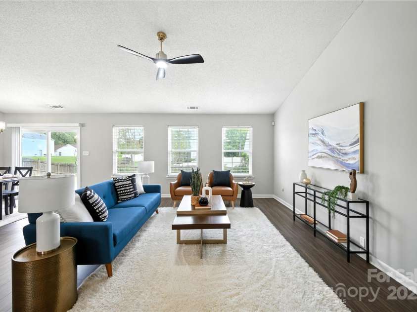 12019 Serenade Court, Charlotte, NC 28215.  MLS# CAR4289141, YatesRealty ID 34291. 