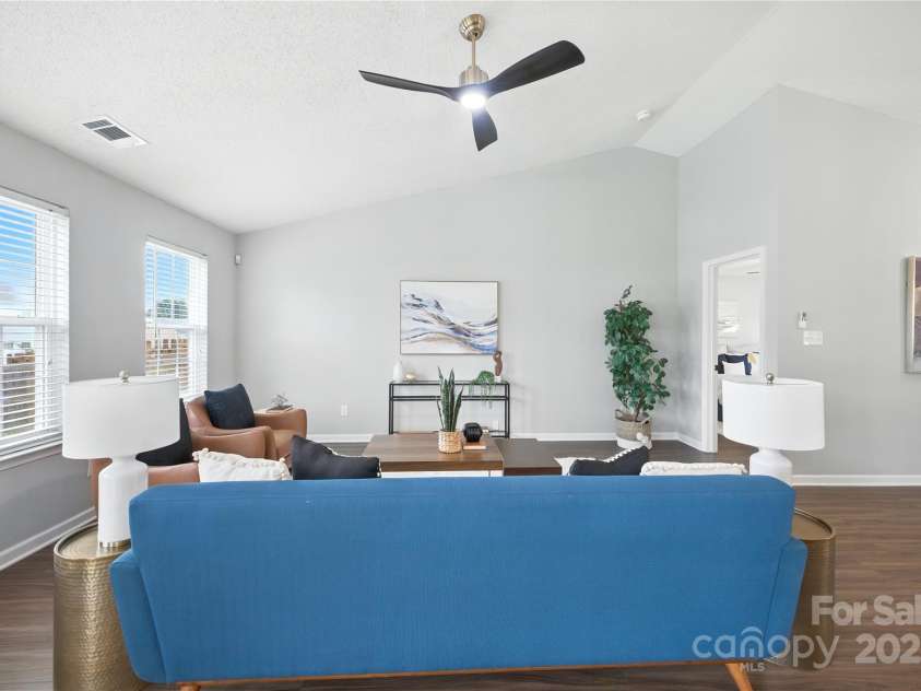 12019 Serenade Court, Charlotte, NC 28215.  MLS# CAR4289141, YatesRealty ID 34291. 
