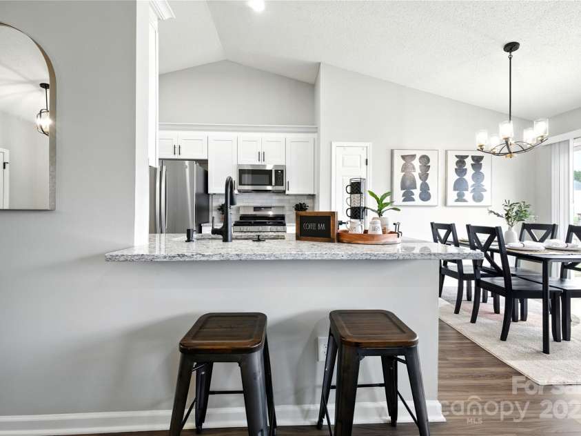 12019 Serenade Court, Charlotte, NC 28215.  MLS# CAR4289141, YatesRealty ID 34291. 