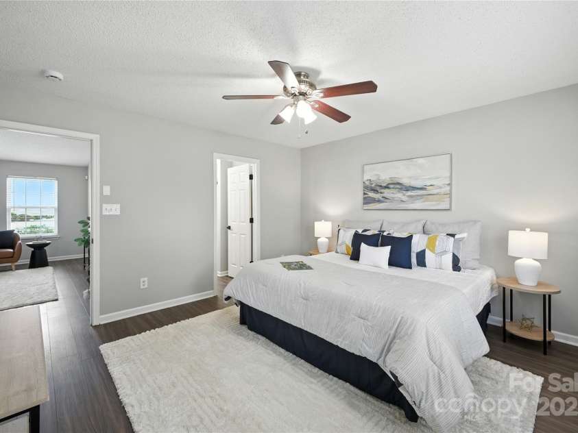12019 Serenade Court, Charlotte, NC 28215.  MLS# CAR4289141, YatesRealty ID 34291. 