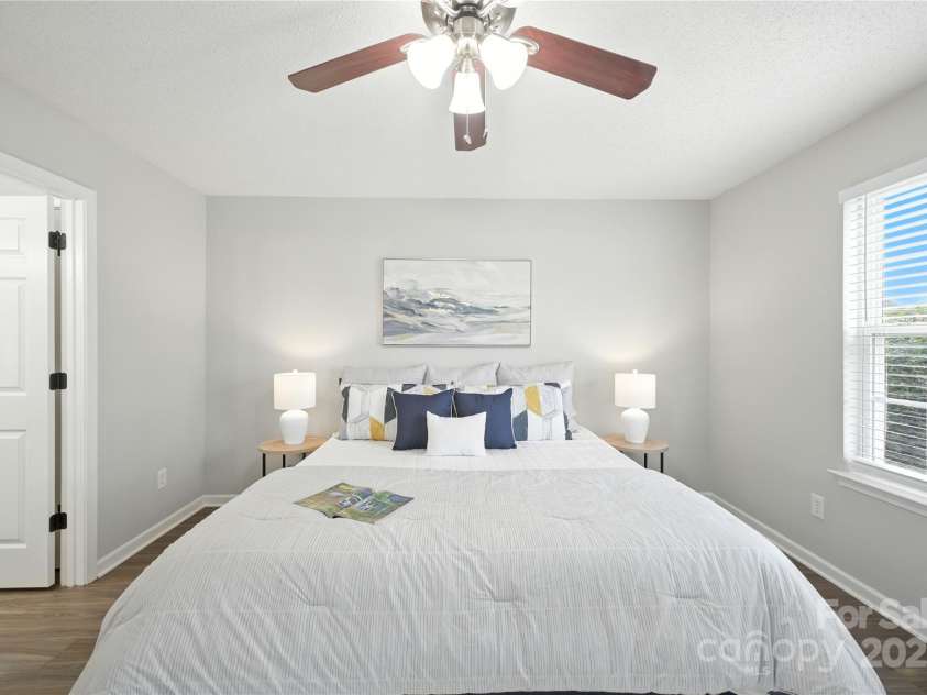 12019 Serenade Court, Charlotte, NC 28215.  MLS# CAR4289141, YatesRealty ID 34291. 