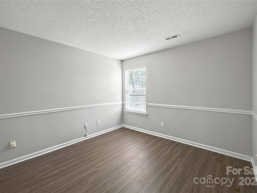 12019 Serenade Court, Charlotte, NC 28215.  MLS# CAR4289141, YatesRealty ID 34291. 