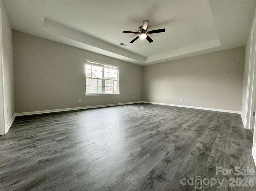 2482 Chatham Drive, Fort Mill, SC 29707.  MLS# CAR4395475, YatesRealty ID 34292. 