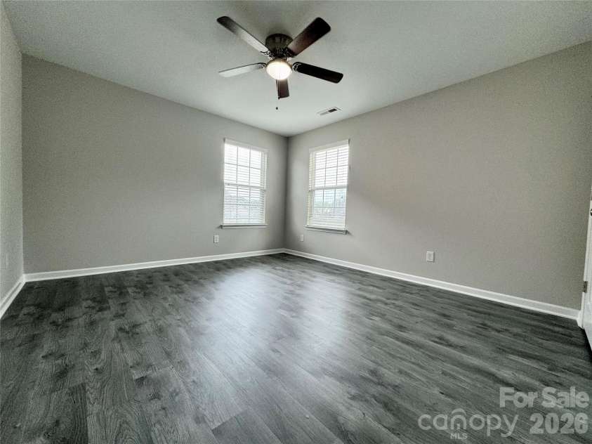 2482 Chatham Drive, Fort Mill, SC 29707.  MLS# CAR4395475, YatesRealty ID 34292. 