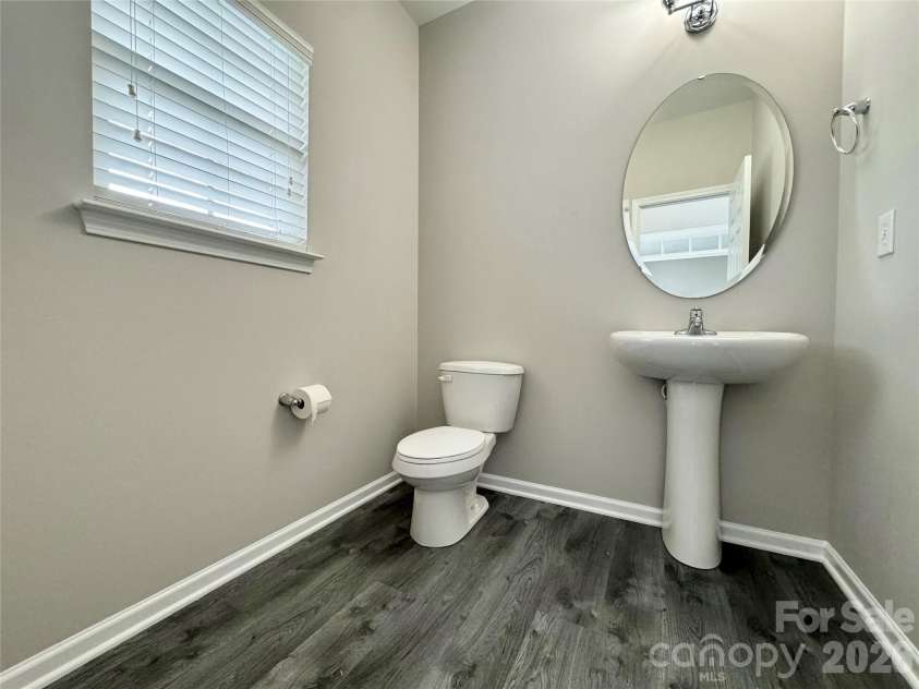 2482 Chatham Drive, Fort Mill, SC 29707.  MLS# CAR4395475, YatesRealty ID 34292. 