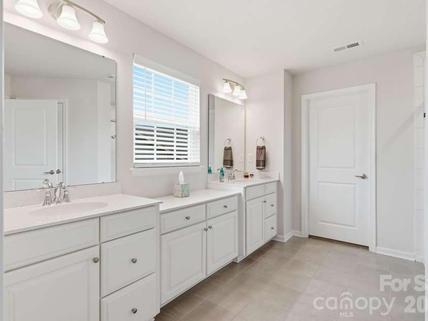 1848 Scarbrough Circle, Concord, NC 28025.  MLS# CAR4397136, YatesRealty ID 34296. 