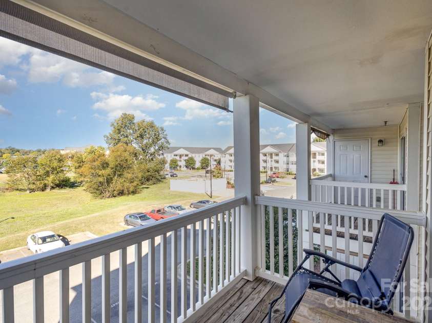 3847 Carl Parmer Drive, Harrisburg, NC 28075.  MLS# CAR4296099, YatesRealty ID 34296. 