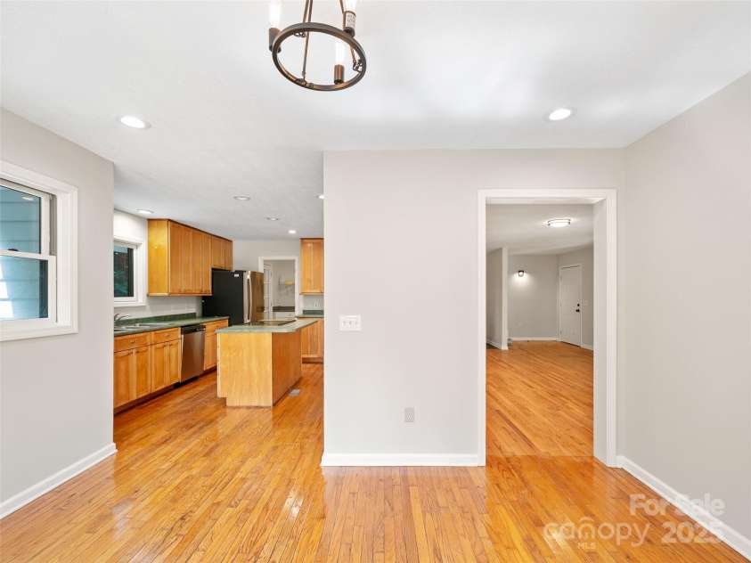 1393 Bald Mountain Road, Burnsville, NC 28714.  MLS# CAR4295800, YatesRealty ID 34299. 