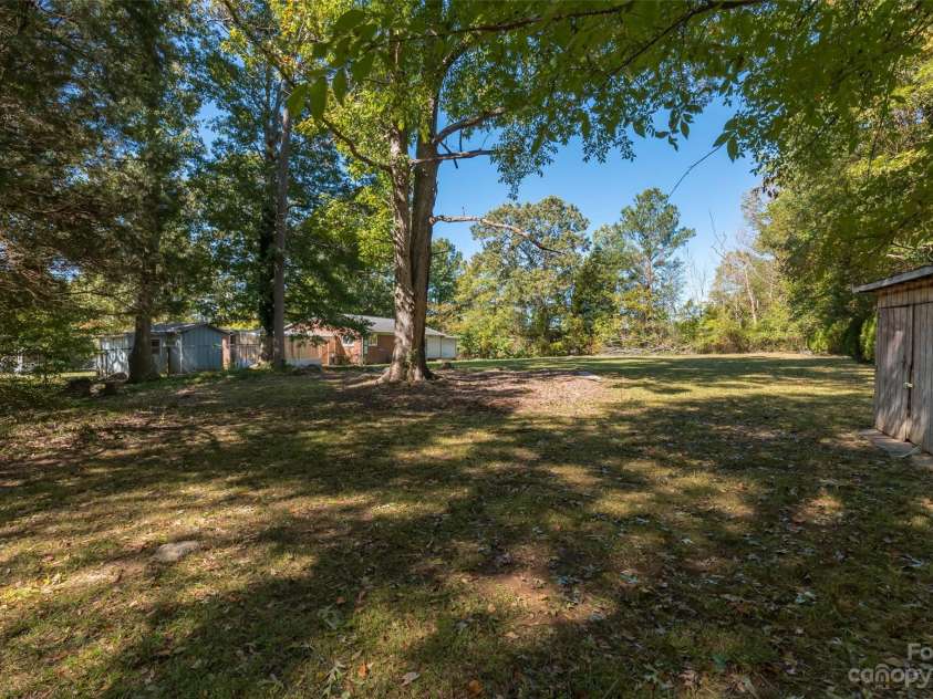 11434 Tema Circle, Charlotte, NC 28214.  MLS# CAR4024822, YatesRealty ID 343. 