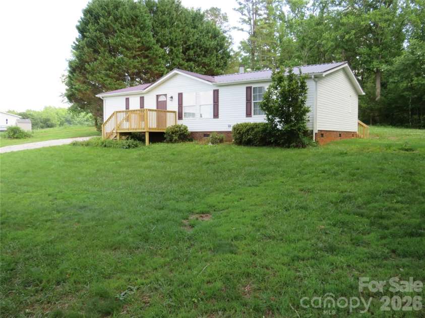 204 John E Randall Road, Shelby, NC 28152.  MLS# CAR4387444, YatesRealty ID 343. 