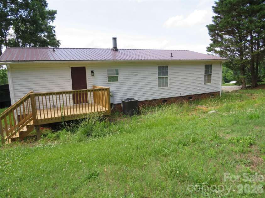 204 John E Randall Road, Shelby, NC 28152.  MLS# CAR4387444, YatesRealty ID 343. 