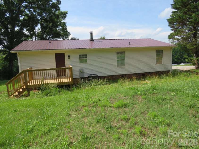 204 John E Randall Road, Shelby, NC 28152.  MLS# CAR4387444, YatesRealty ID 343. 