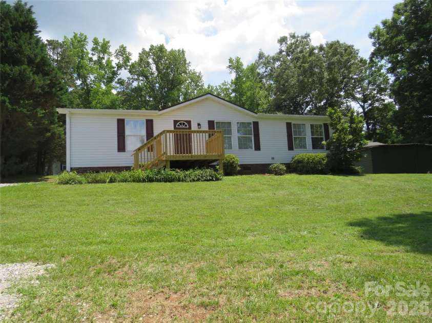 204 John E Randall Road, Shelby, NC 28152.  MLS# CAR4387444, YatesRealty ID 343. 