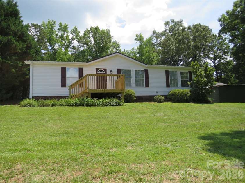 204 John E Randall Road, Shelby, NC 28152.  MLS# CAR4387444, YatesRealty ID 343. 