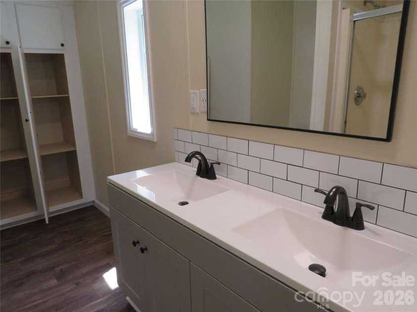 204 John E Randall Road, Shelby, NC 28152.  MLS# CAR4387444, YatesRealty ID 343. 