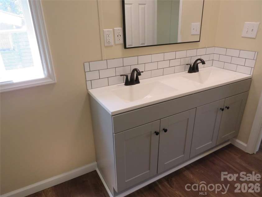 204 John E Randall Road, Shelby, NC 28152.  MLS# CAR4387444, YatesRealty ID 343. 