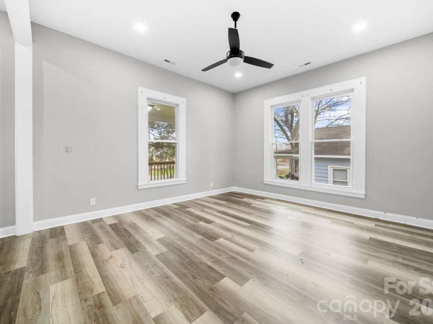 136 Lacy Street, Chester, SC 29706.  MLS# CAR4347551, YatesRealty ID 3430. 