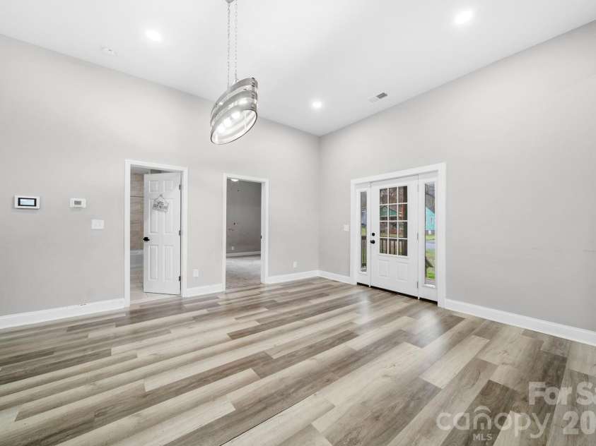 136 Lacy Street, Chester, SC 29706.  MLS# CAR4347551, YatesRealty ID 3430. 
