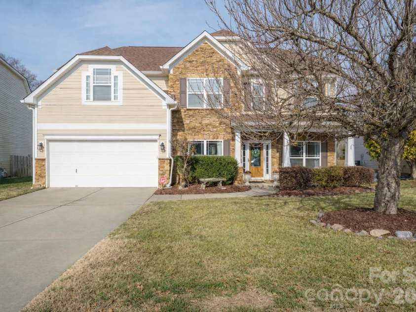 9776 Ravenscroft Lane, Concord, NC 28027.  MLS# CAR4335767, YatesRealty ID 3430. 