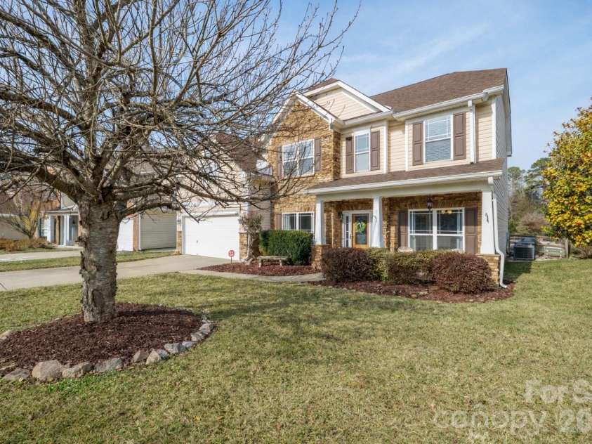 9776 Ravenscroft Lane, Concord, NC 28027.  MLS# CAR4335767, YatesRealty ID 3430. 