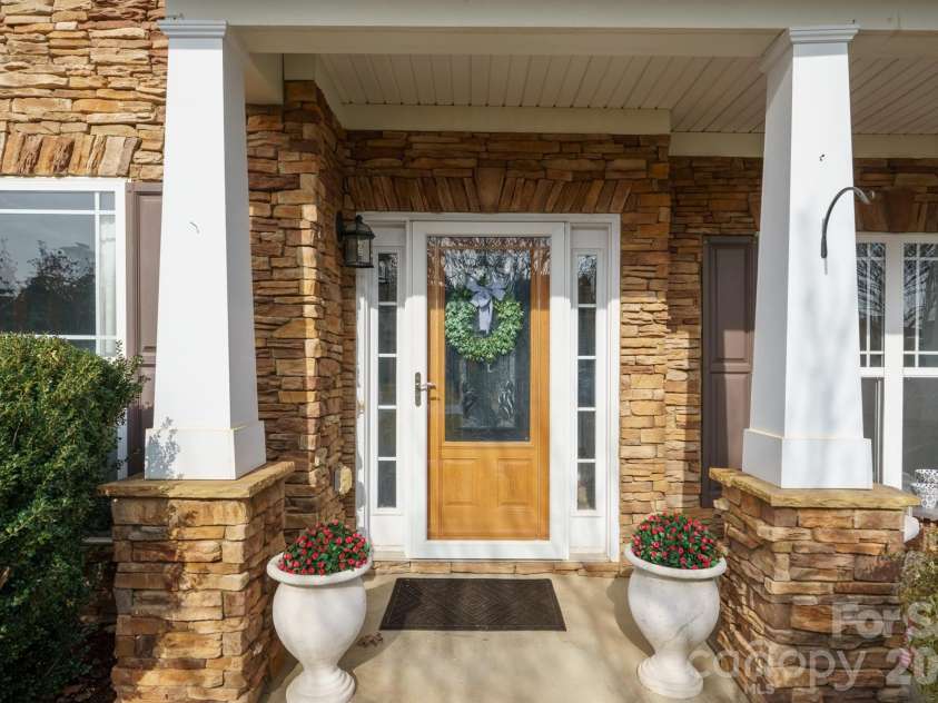 9776 Ravenscroft Lane, Concord, NC 28027.  MLS# CAR4335767, YatesRealty ID 3430. 