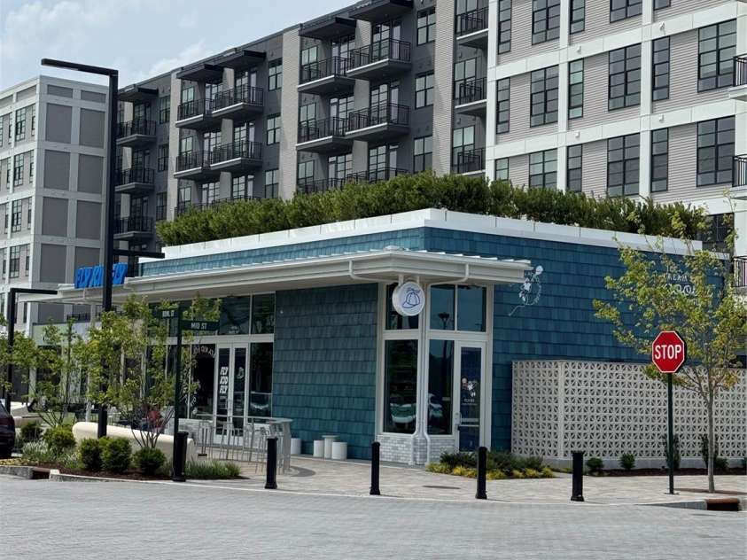 15359 Ballancroft Parkway, Charlotte, NC 28277.  MLS# CAR4296139, YatesRealty ID 34300. Ballantyne Bowl