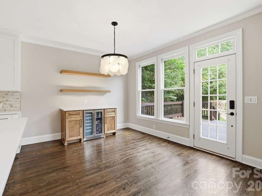 7818 Stonehaven Drive, Waxhaw, NC 28173.  MLS# CAR4385540, YatesRealty ID 34300. 