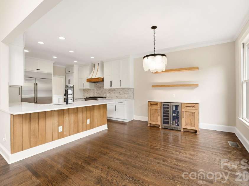 7818 Stonehaven Drive, Waxhaw, NC 28173.  MLS# CAR4385540, YatesRealty ID 34300. 