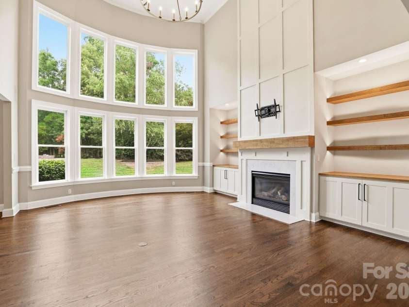 7818 Stonehaven Drive, Waxhaw, NC 28173.  MLS# CAR4385540, YatesRealty ID 34300. 