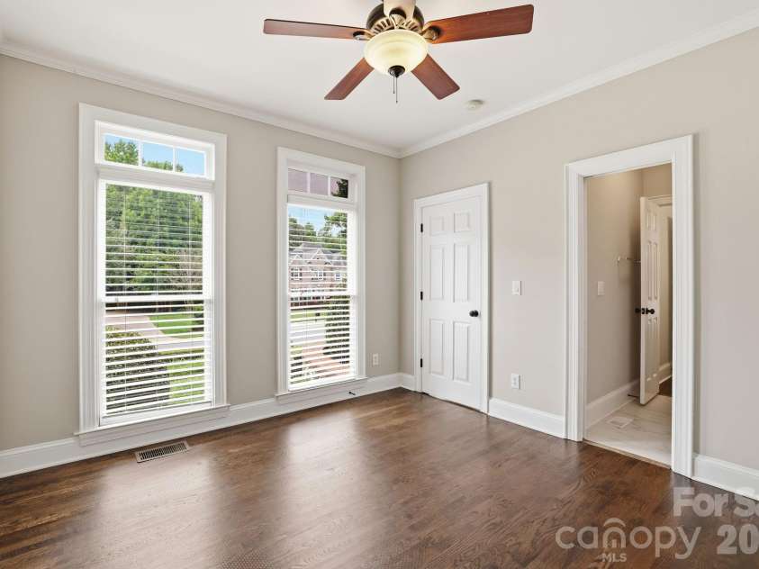 7818 Stonehaven Drive, Waxhaw, NC 28173.  MLS# CAR4385540, YatesRealty ID 34300. 