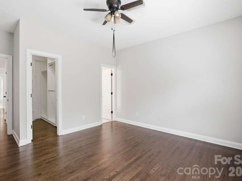 7818 Stonehaven Drive, Waxhaw, NC 28173.  MLS# CAR4385540, YatesRealty ID 34300. 