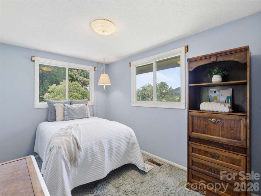 252 Big Stomp Road, Waynesville, NC 28786.  MLS# CAR4399096, YatesRealty ID 34301. 